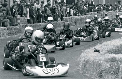 File:Foto antiga de corrida de Kart realizada em Rolândia.jpg - Wikimedia  Commons