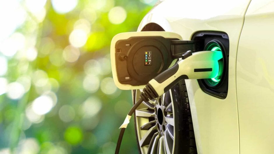 Pesquisa no Reino Unido revela satisfação dos motoristas por veículos elétricos
