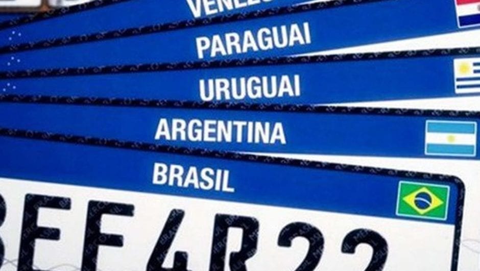 Placas Mercosul: entenda como é a leitura do QR Code das novas placas