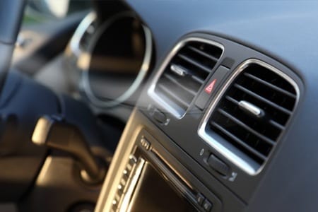 Limpeza do ar condicionado automotivo: bom para a saúde!