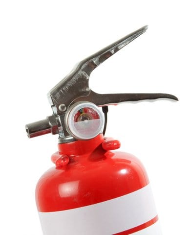 Segurança: a importância do extintor de incêndio veicular