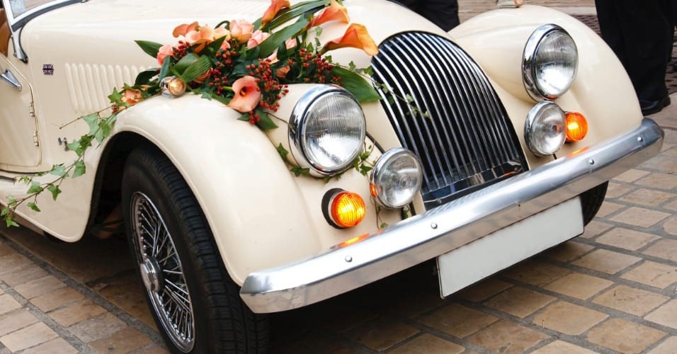 Curiosidade: saiba quais são os carros mais usados em casamentos