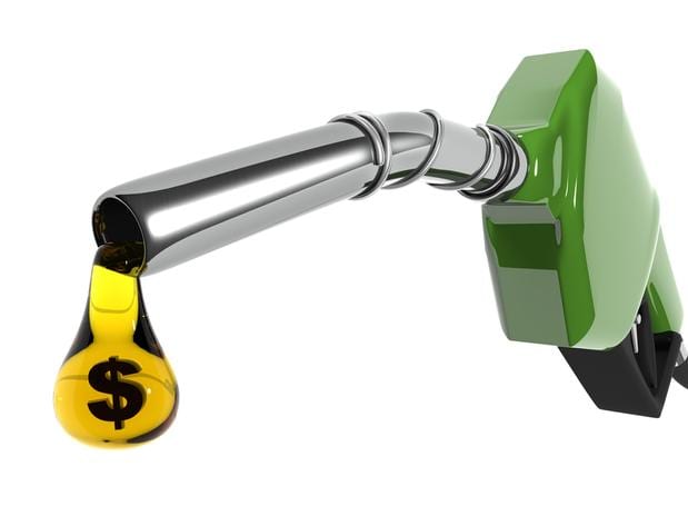 A diferença entre gasolina comum e gasolina aditivada.