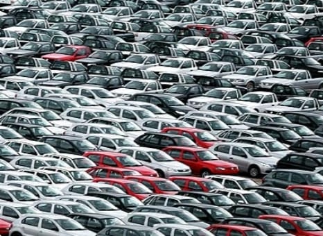 Indústria automobilística tem pior fevereiro em sete anos